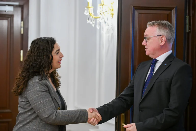 Osmani si aspetta che il nuovo ambasciatore O incontri la SEU in Kosovo