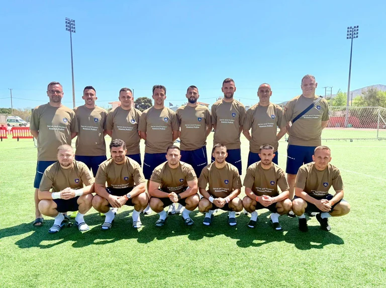 El equipo del Consejo de Policía de Kosovo declaró campeón en el torneo Copa Del Mareué donde participaron 21 naciones con 51 equipos