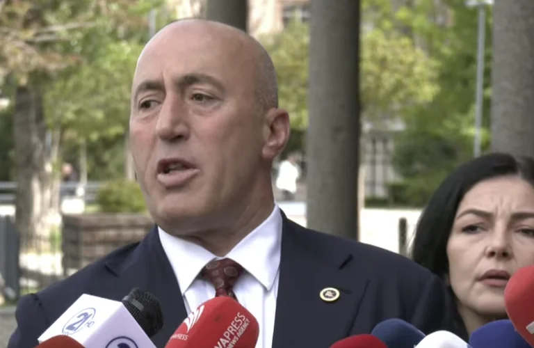 Haradinaj: Nos dirigimos al Tribunal Constitucional para las decisiones dictadas en el Parlamento