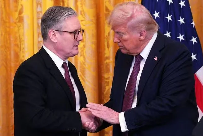 Trump anuncia un acuerdo comercial británico - Estados Unidos