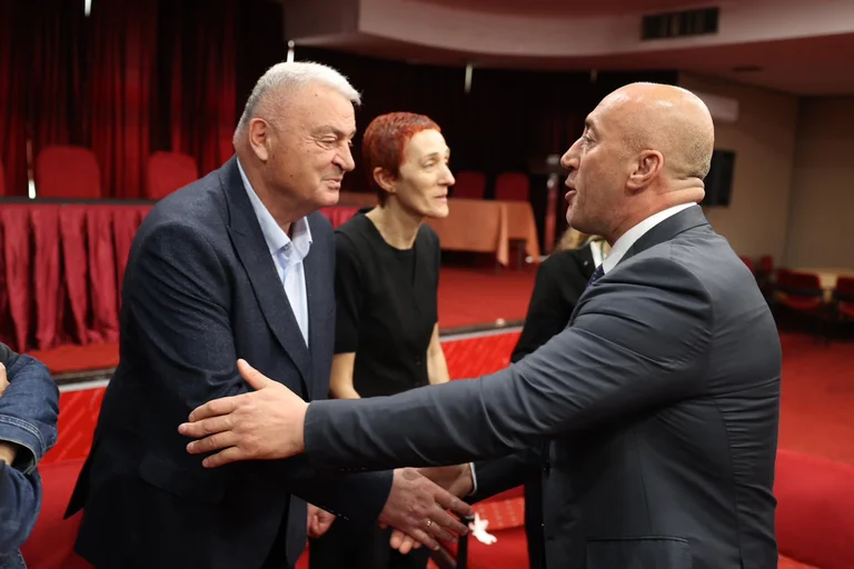 Haradinaj geht für Komfort zu Sorsha Jashars Familie