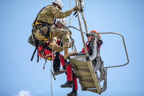 US KFOR soldiers train with members of the Peace Research Service for Emergency Management
