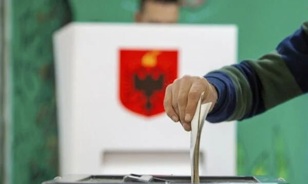 DW: On May 11th, elections in Albania, 2,046 candidates for 140 seats in Parliament for the first time even vote in the diaspora