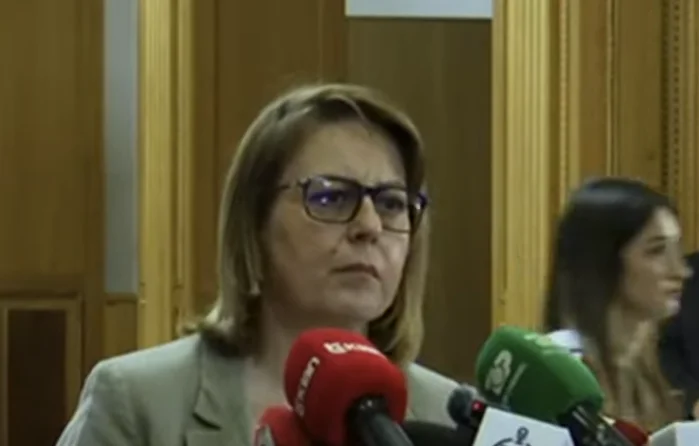 Bajrami, Emily Rexhepi: Las comunidades de la categoría constitucional, Kurti Séi, mencionadas en la carta que envió al LDK