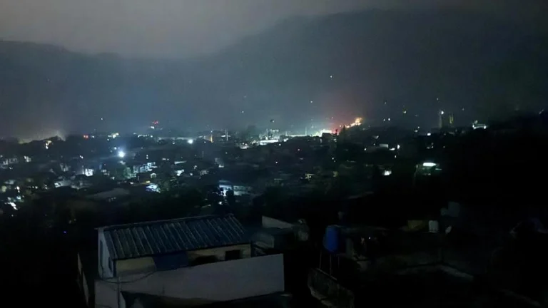 Sound images heard in Pakistan following India's attack