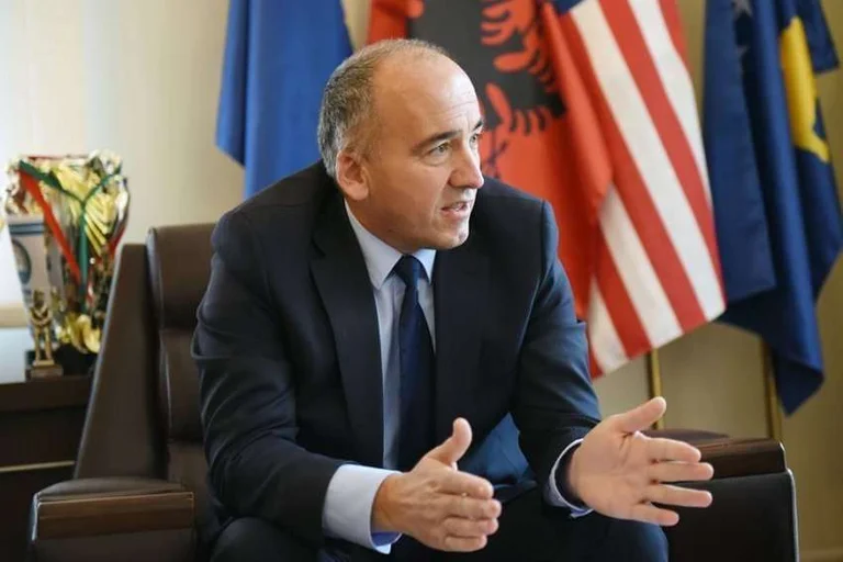 The mujarrier ironifies with Kurti's letter: Coalition V V-LDK can't last five hours.