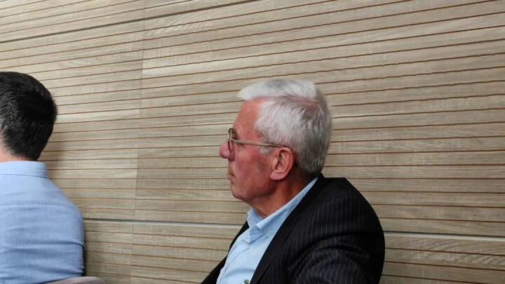 El arresto de Albin Kurti en 2017, Sami Kurteshi dice que no tiene idea de lo que está participando en la corte como acusado.