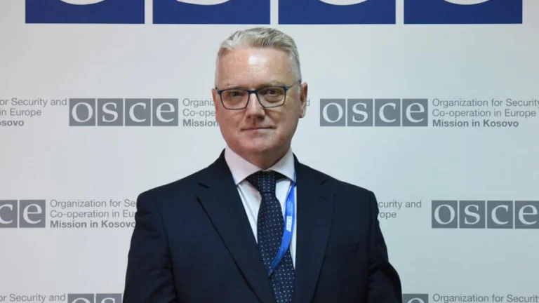 Ambassador Gerard McGourk takes office as new head of O Mission SEU in Kosovo
