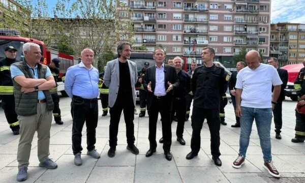 Pristina marque la Journée internationale du feu, Rama : Nous investissons dans leur bien-être.