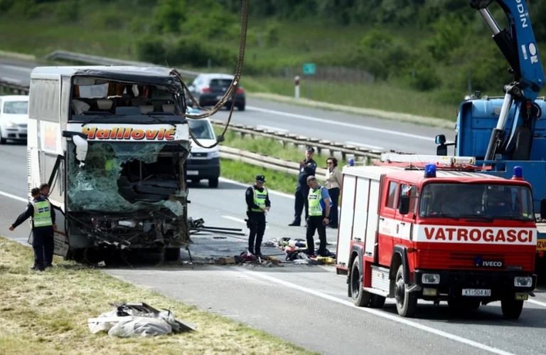 Deux morts, 31 blessés dans un accident de la circulation en Croatie