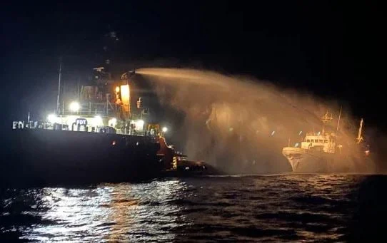 Ship being attacked sending relief to Gaza