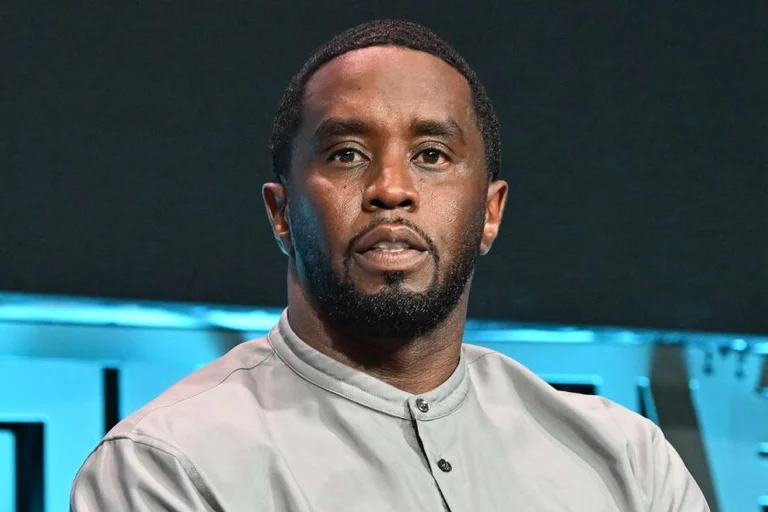 Diddy cuenta el acuerdo de "(a)x0(a)