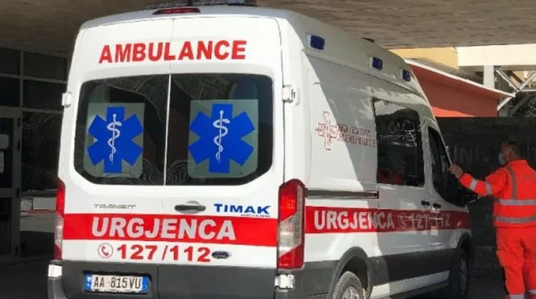 Servo tra i minori a Kukes, accoltellato da 15 anni é inviato al Prizren Hospital