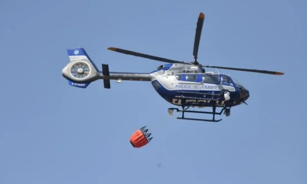 Avianos de Chipre, Croacia, Italia y Francia para brindar apoyo como bomberos