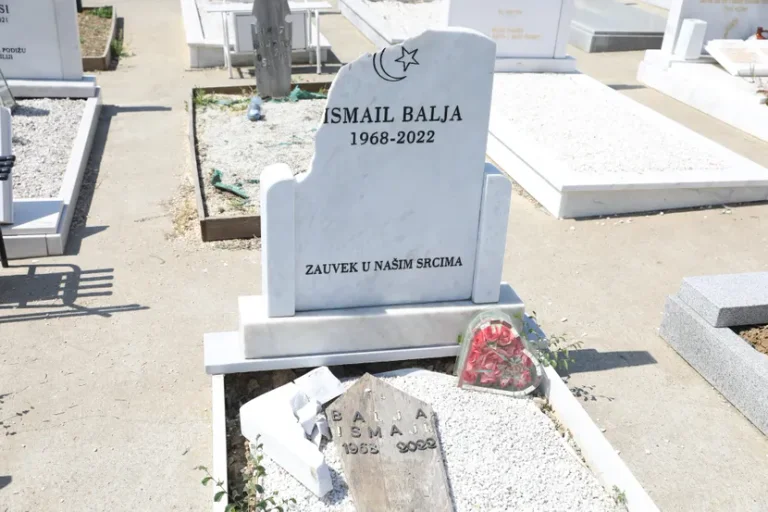 Muslim cemetery destroyed in Belgrade, over 30 graves damaged overnight