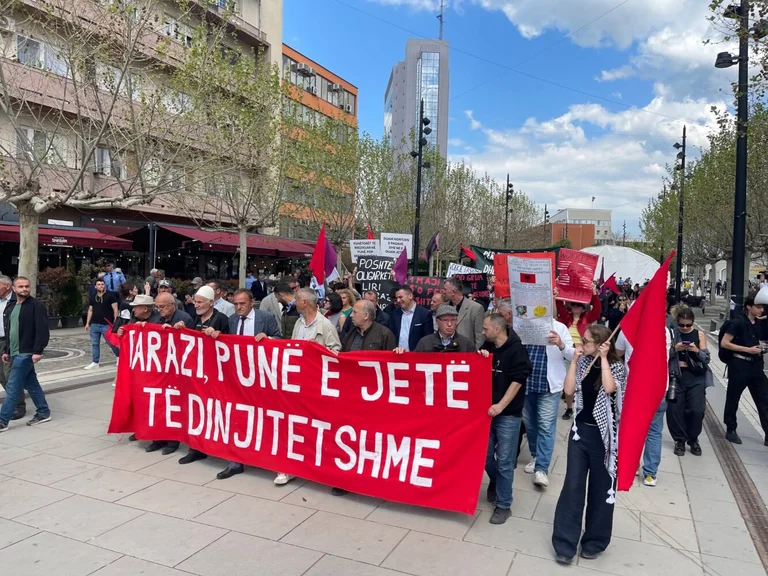 Protest for May 1st: Voice arose against injustice to workers