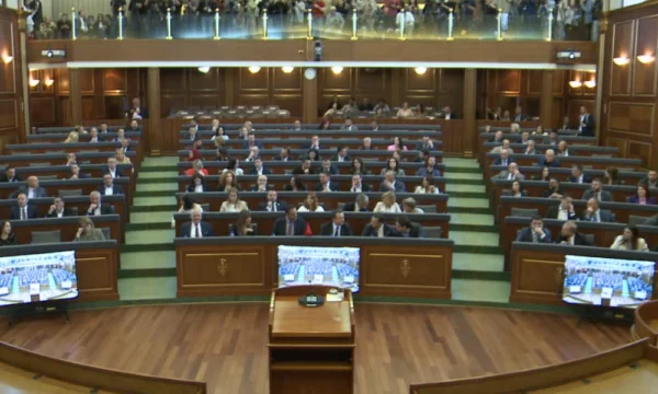 La sessione del collegio prosegue il 3 maggio alle ore 10.00.