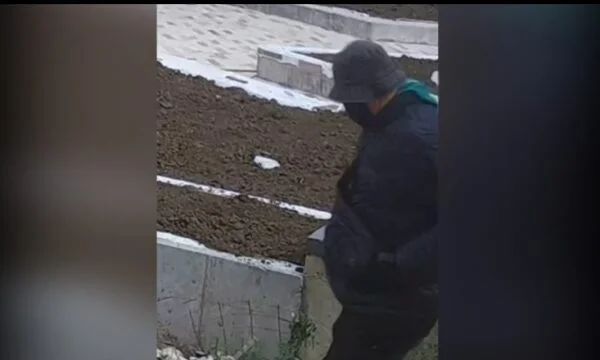 Masked in the face, photo of the suspected assassin of Renato Hoxhaj