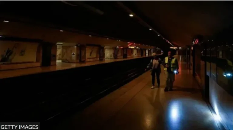 Spain proclaims emergency situation after massive power cuts