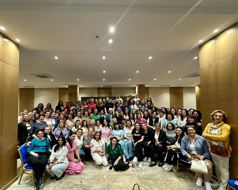 On the eve of the 25th anniversary of AAKA, the Women's Alliance launches mobilization for local elections