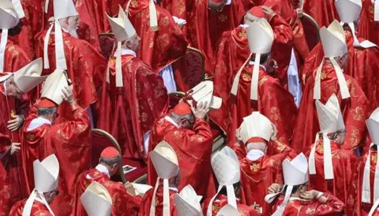 Step by step, how the next pope is elected