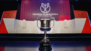 Barcelona hat 11 weitere Preise vom King's Cup im Vergleich zu Real Madrid gewonnen
