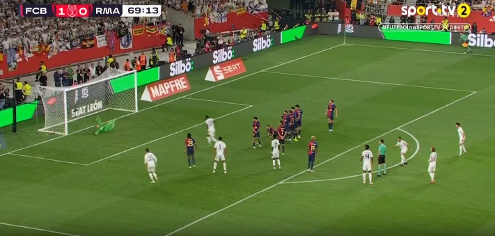MAKEEEEEE! Real Madrid equates the figures, super goal from the free shot