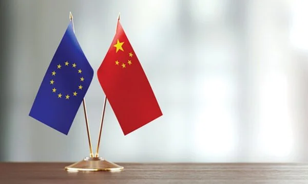 La Cina verso l'abolizione delle sanzioni negli sforzi per migliorare i rapporti con l'UE