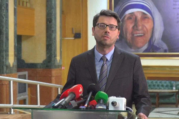 Murati: La proposta di Haxhiu come relatore del Parlamento non cambia