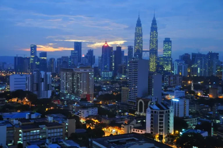 Malaysia lifts visas for Kosovo citizens