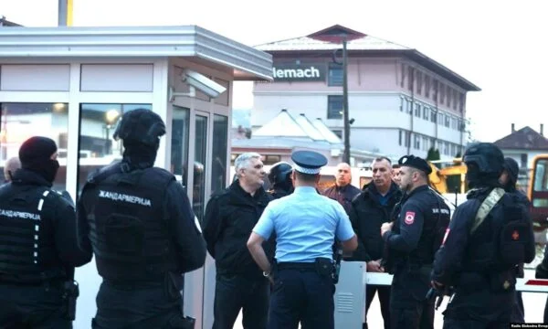 Les autorités bosniaques affirment que peu d'agents de police tentent d'arrêter Dodik