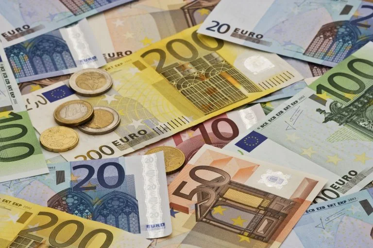 Arrestato da un uomo a Pristina, arrestato con 15 mila euro di tè presumibilmente evitando tassa