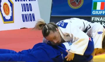 Distria Krasniqi rücksichtslos zum italienischen Dschungel, verkündete Europameister