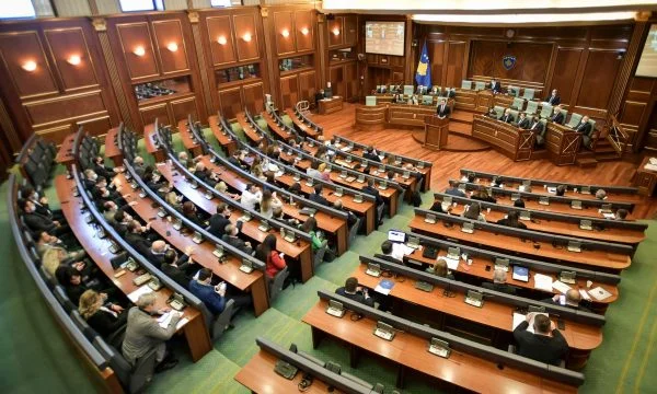 Prossimo test: oggi sarà eletto il presidente e i vice capi del Parlamento?