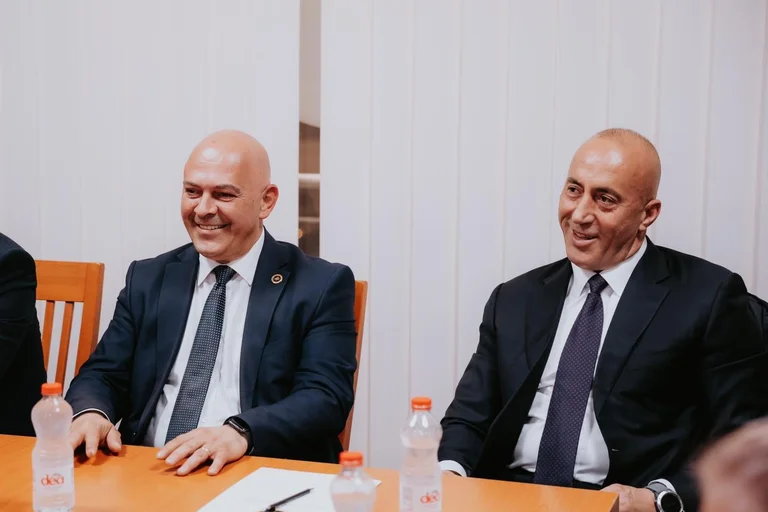 Ginny: Sarò candidato per il presidente AAK se non gareggiate Haradinaj