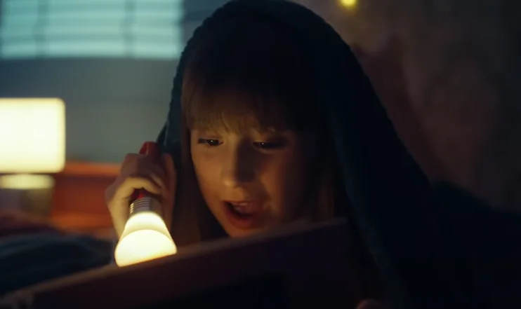 La canzone migliore per le sorelle è cantata da Clea Ibrahimi con il titolo"THANK You