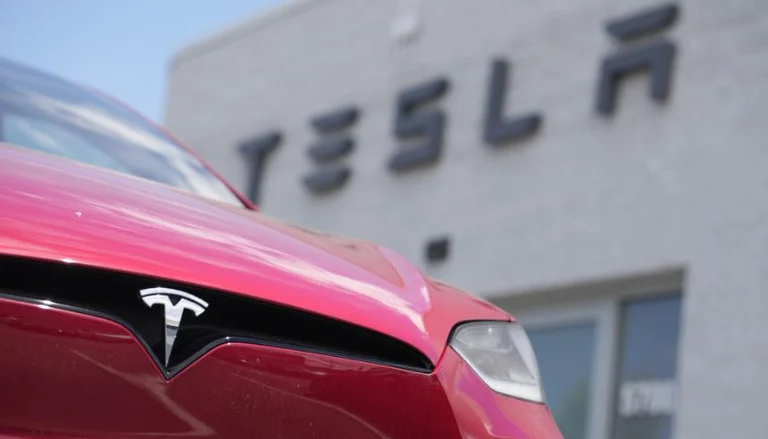 Tesla Les ventes américaines et européennes chutent soudainement, la demande en Ukraine