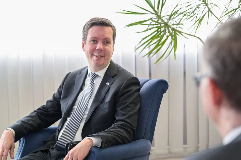 Finnlands Botschafter: Institutionen zu Form bald