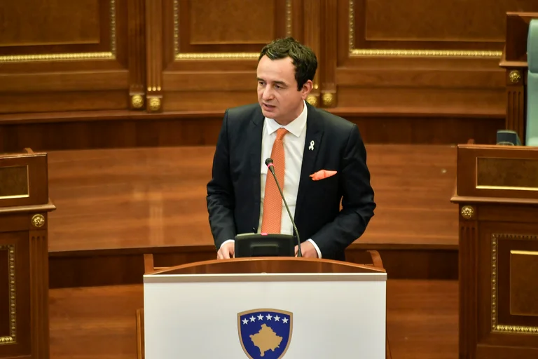 IKD: Kurti doit démissionner des classiques, peut être à la fois vice-ministre et premier ministre