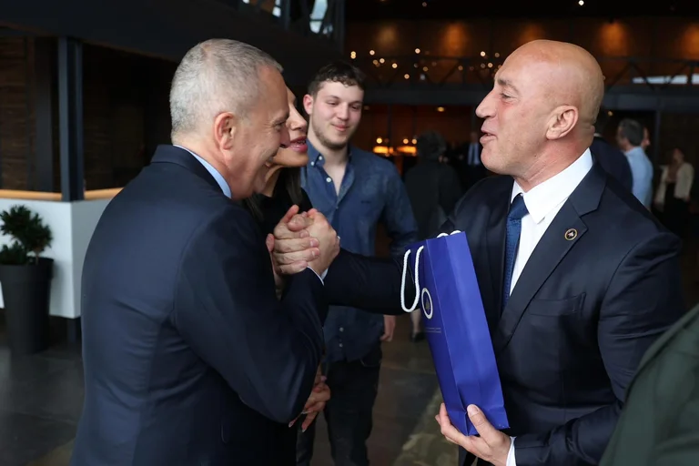Haradinaj é Ambassadeur De Riu: Merci pour votre engagement dans l'avancement des relations entre le Kosovo et l'Italie