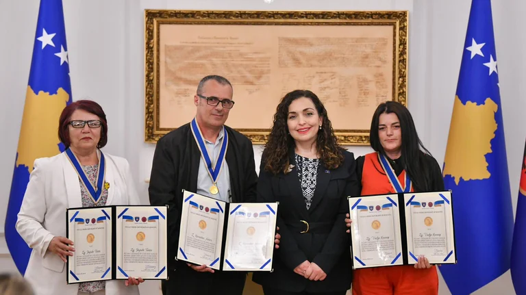 “Three true heroes” -The French Embassy and Britain express respect for survivors of sexual violence.
