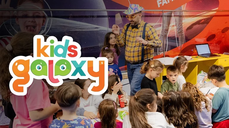 Découvrez l'univers du divertissement dans Kids Galaxy !