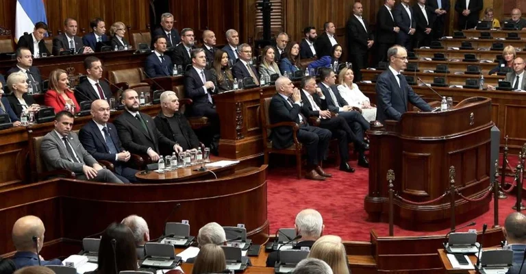 Né la Serbia “ha fatto il governo Le udienze falliscono, il parlamento si incontrerà di nuovo!