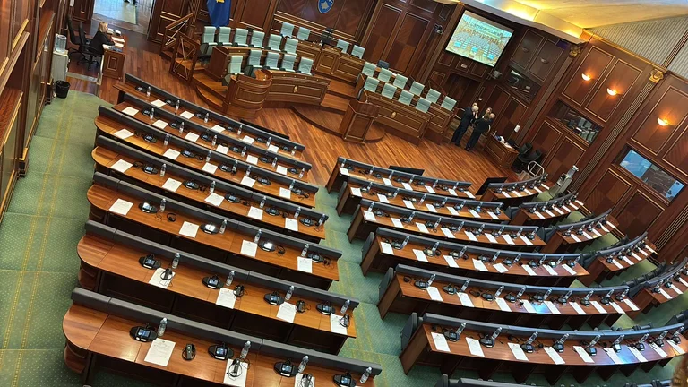 No MP in the hall a few minutes before the session starts