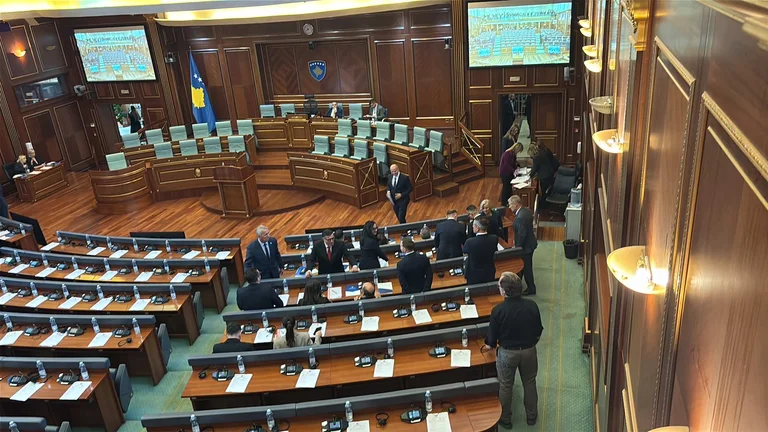 LDK: If the VV has proposal for top parliament, it should have votes