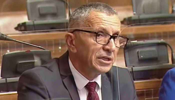 ​Kamberi: Serbia është zjarrvënësi në Ballkan, vetëm ShBA mund t’ia ndërpres aventurën