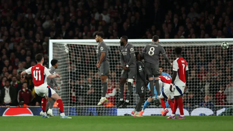Perez promet beaucoup de promesses aux vrais footballeurs s'ils renverseront Arsenal