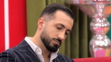 La violence contre les femmes et l'emprisonnement de trois ans révèlent le bilan choquant de Jozi Mark en Suisse ?