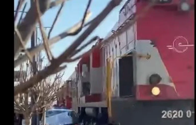 The train hits Klin's Jagoda car, one dead and two injured.