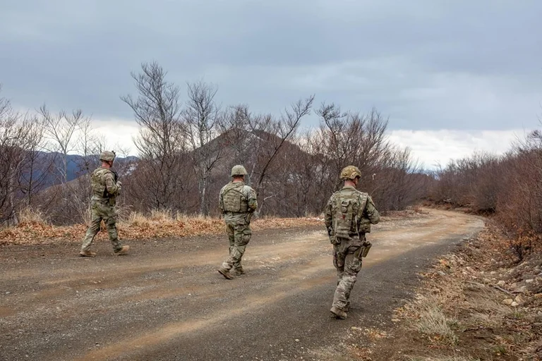 US KFOR carries patrol at Kosovo border line